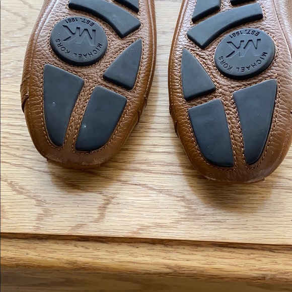 Michael Kors shoes - Picture 3 of 3